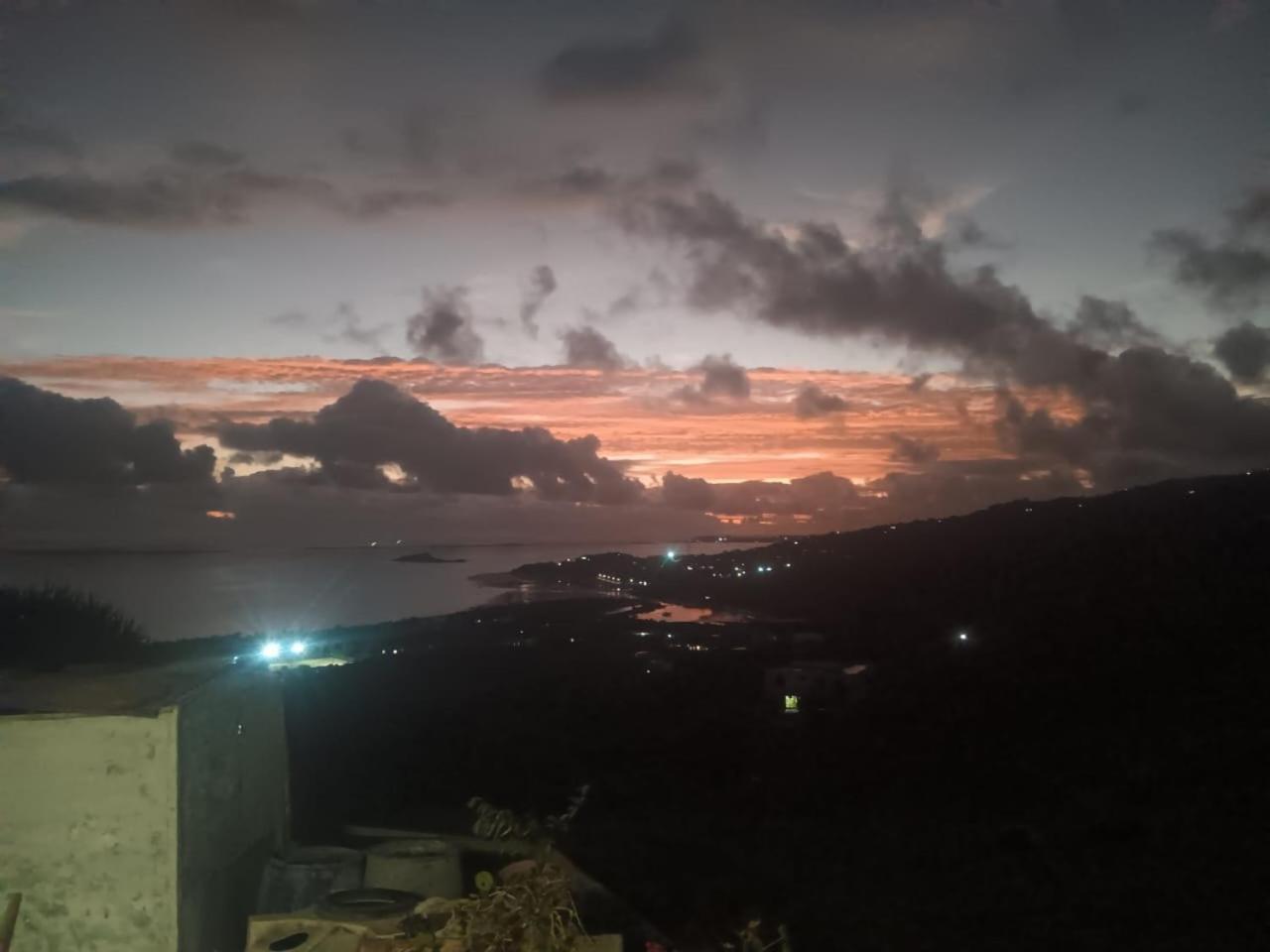 Port South EastChez Laineda Le Bijou Mourouk Rodrigues住宿加早餐旅馆 外观 照片